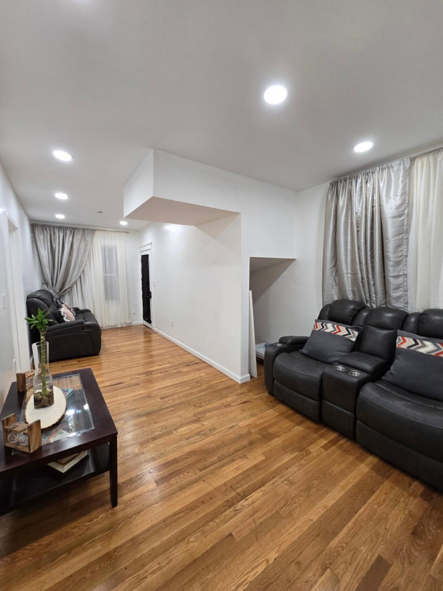 Beautiful Boston Bedroom - New Renovation Dış mekan fotoğraf